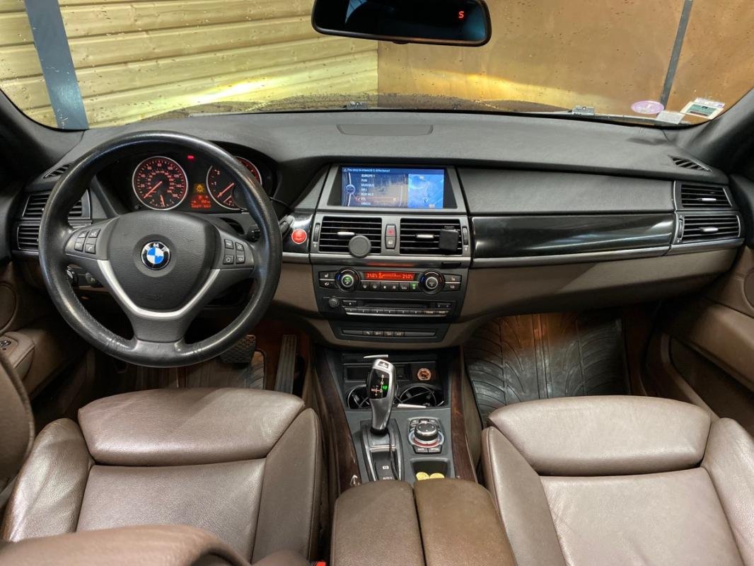 BMW X5 - Photo 12