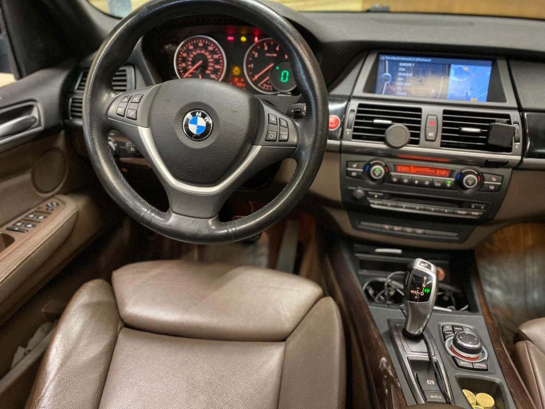 BMW X5 - Photo 13