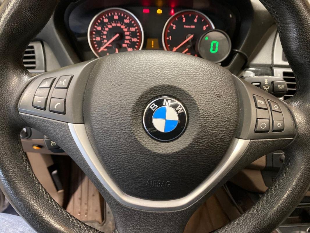 BMW X5 - Photo 14