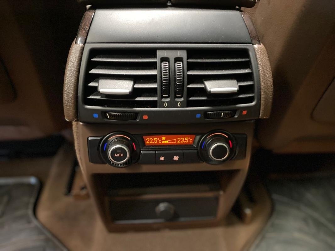 BMW X5 - Photo 16