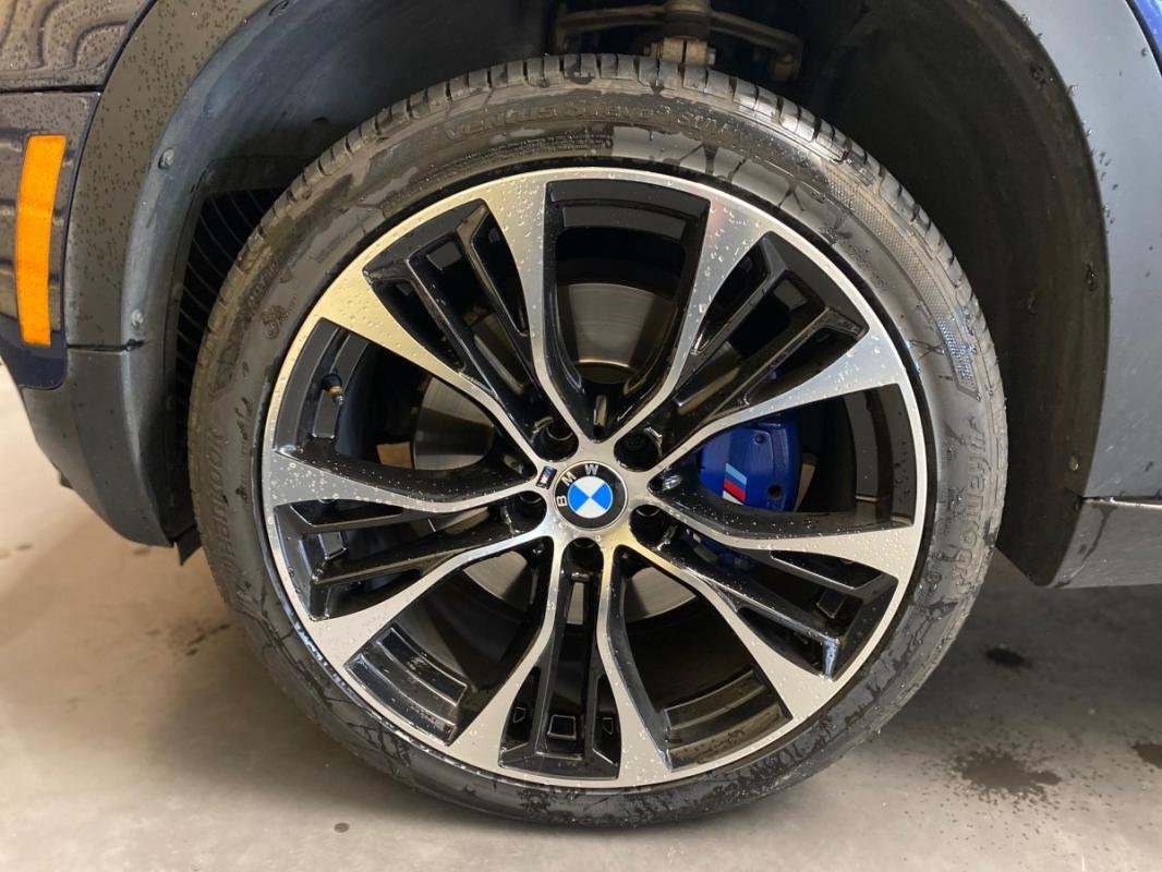 BMW X5 - Photo 22