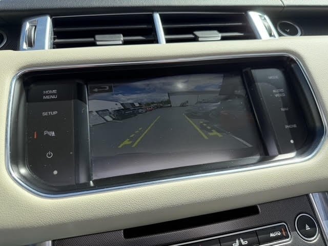 Land Rover Range Rover Sport - Photo 11