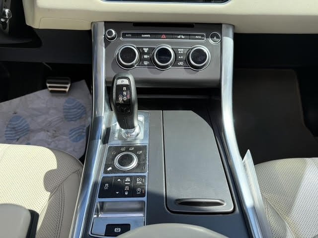 Land Rover Range Rover Sport - Photo 12