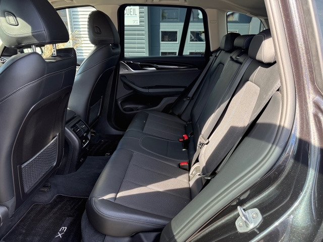 BMW X3 - Photo 9
