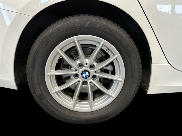 BMW Série 3 - Photo 20