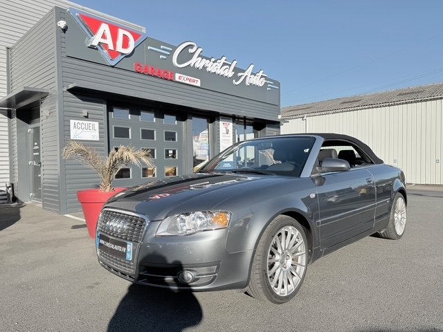 Audi A4 - Photo 2
