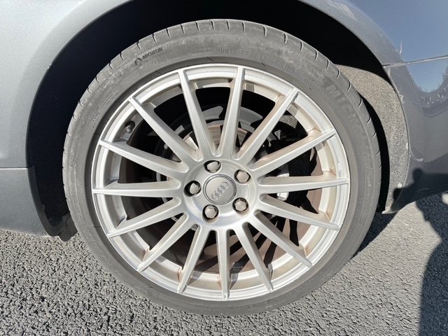 Audi A4 - Photo 26