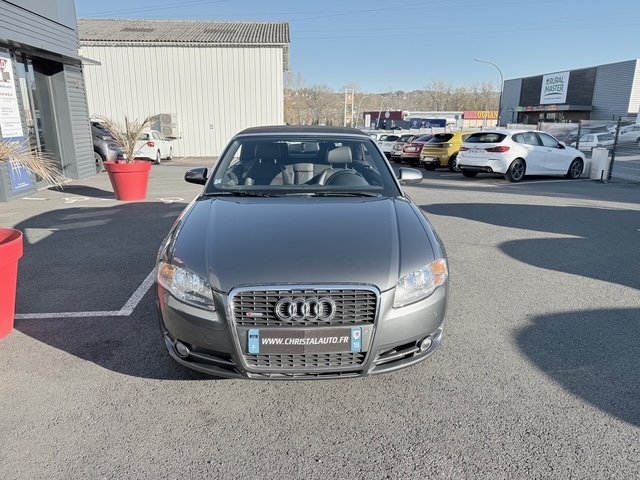 Audi A4 - Photo 3