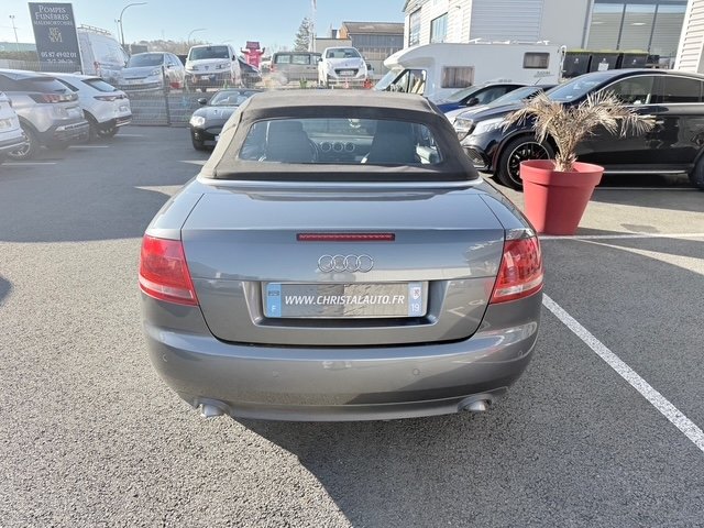 Audi A4 - Photo 7