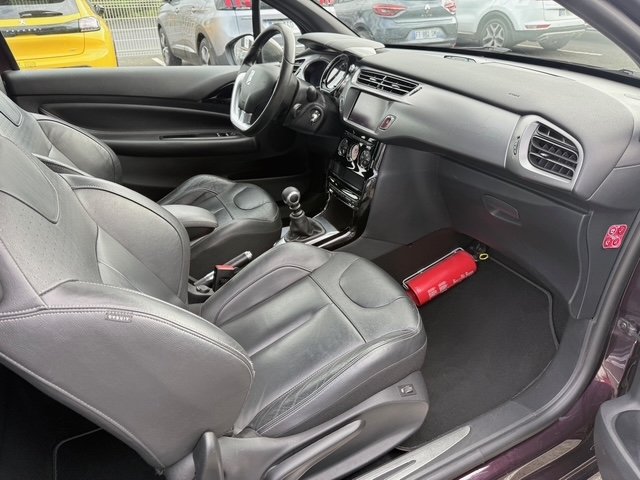 DS DS 3 Cabrio - Photo 18