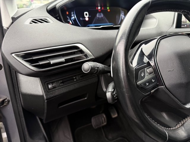 Peugeot 3008 - Photo 14