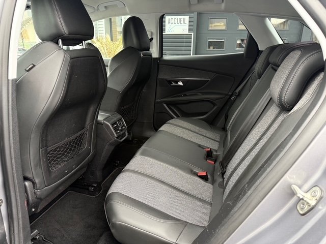 Peugeot 3008 - Photo 9