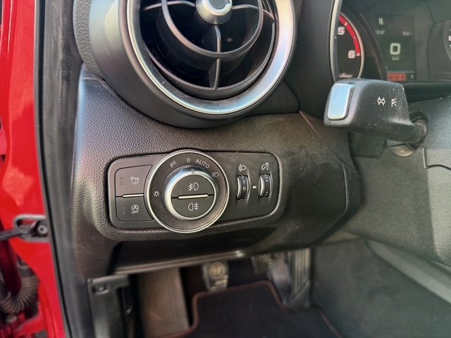 Alfa Romeo Giulia - Photo 14
