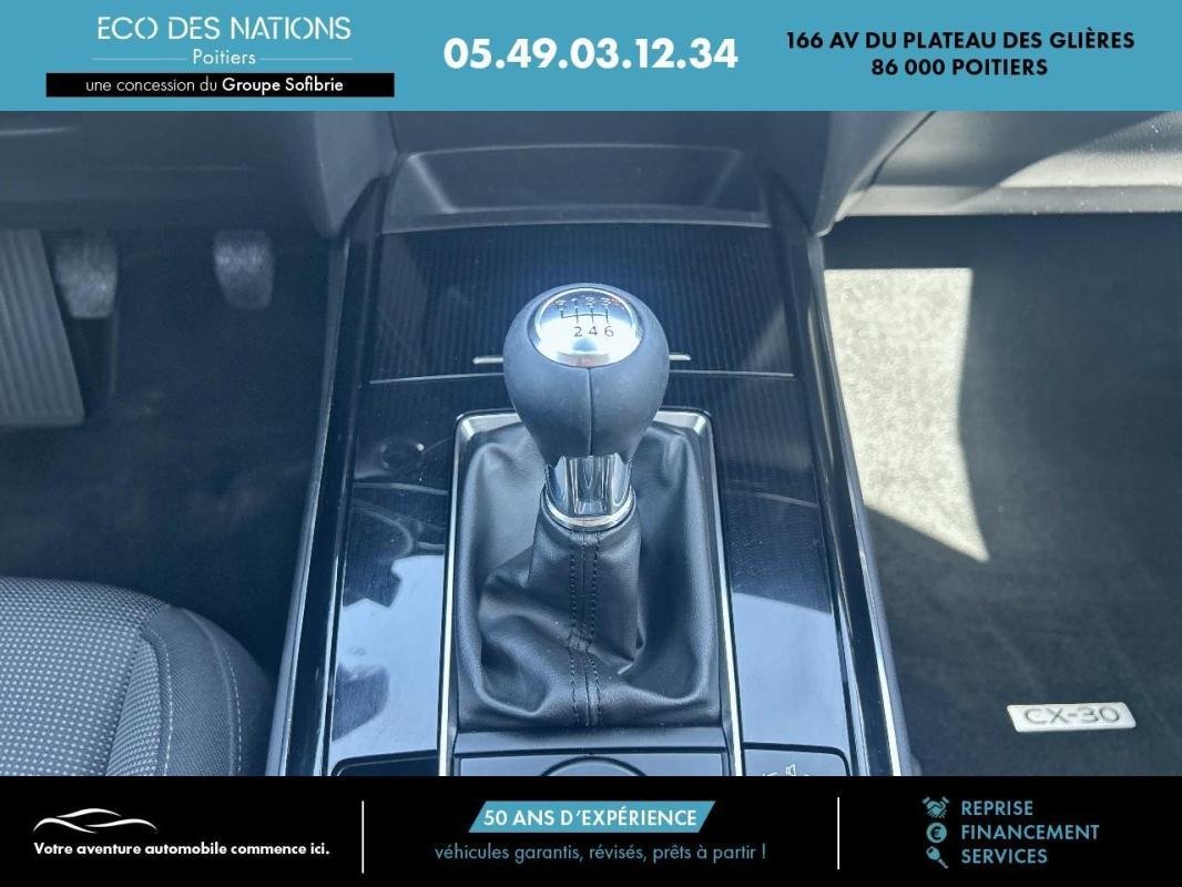 Mazda CX-30 - Photo 16