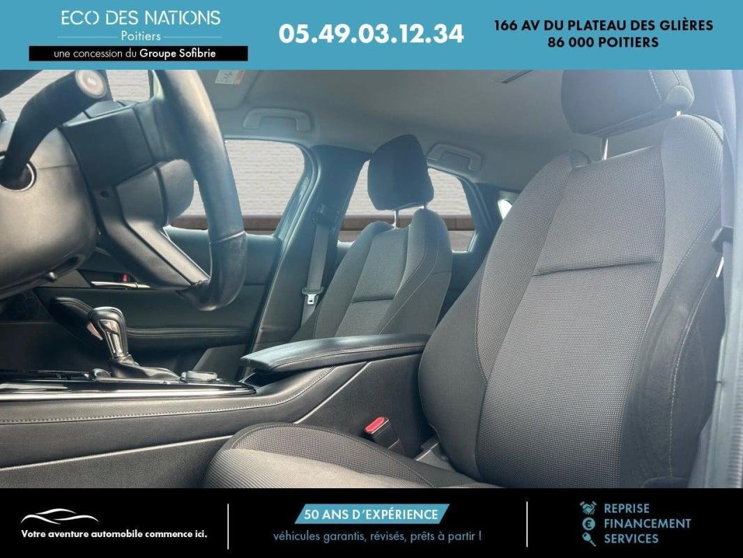Mazda CX-30 - Photo 9