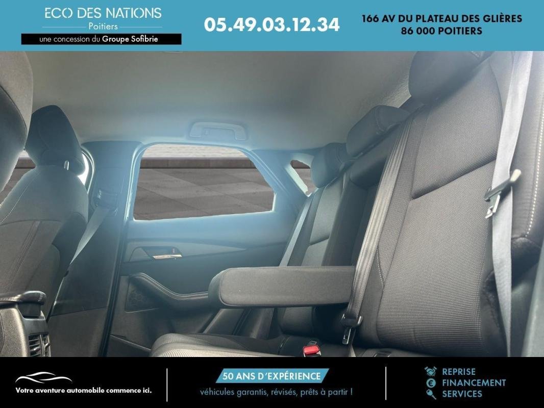 Mazda CX-30 - Photo 10