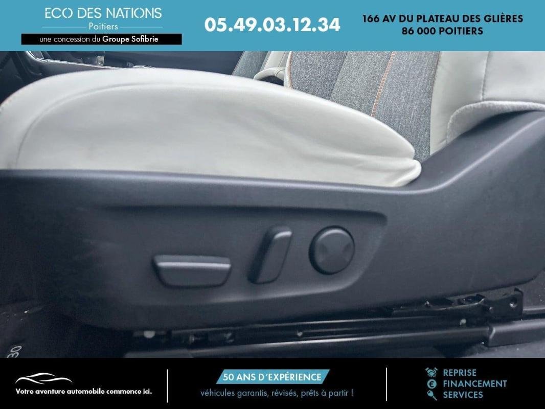 Mazda MX-30 - Photo 15