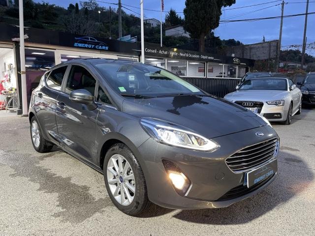 Ford Fiesta - Photo 6