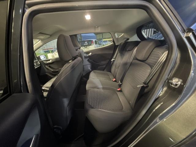 Ford Fiesta - Photo 10