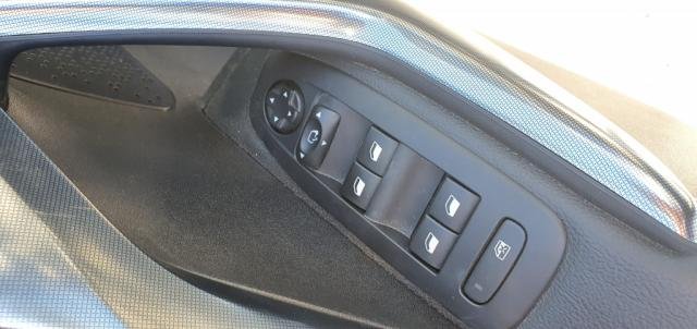 Peugeot 2008 - Photo 19