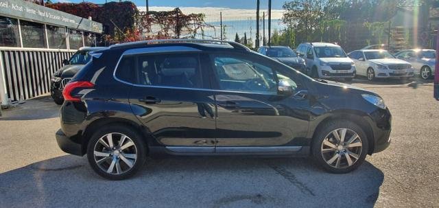 Peugeot 2008 - Photo 2