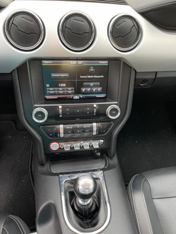 Ford Mustang - Photo 14