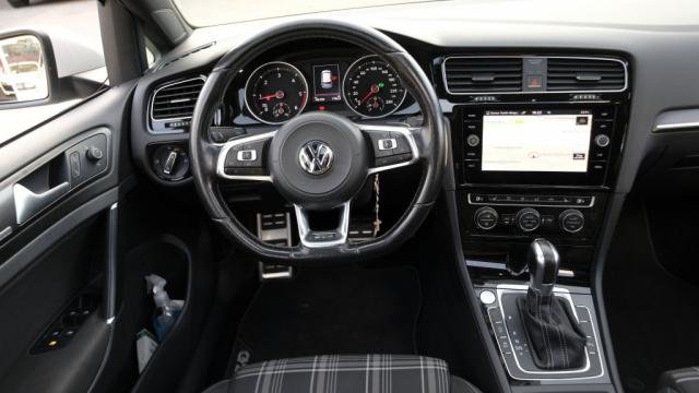 Volkswagen Golf - Photo 13
