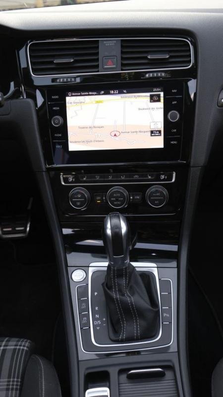 Volkswagen Golf - Photo 14