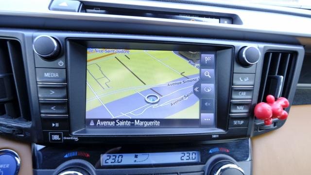 Toyota RAV4 - Photo 16