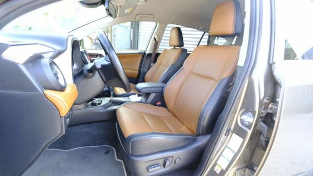 Toyota RAV4 - Photo 10