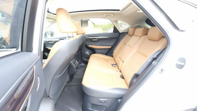 Lexus NX - Photo 11