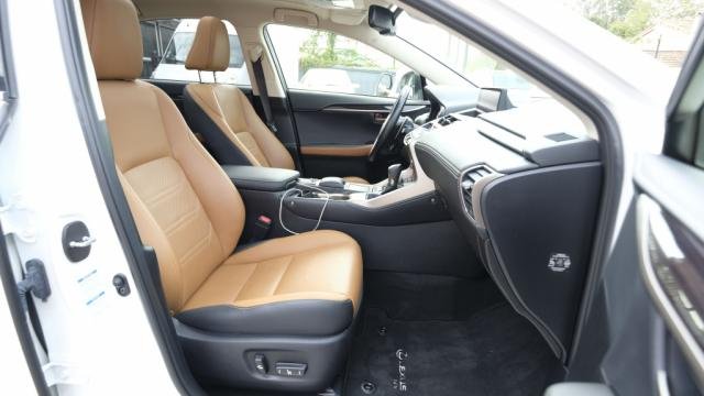 Lexus NX - Photo 12