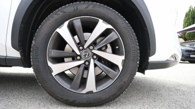 Lexus NX - Photo 22