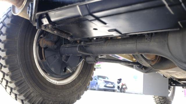 Land Rover Defender - Photo 27