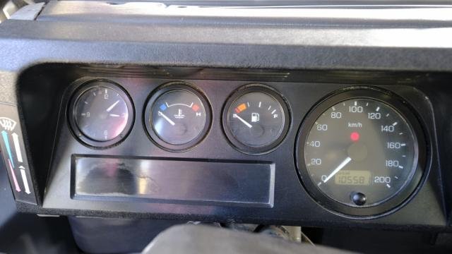 Land Rover Defender - Photo 41