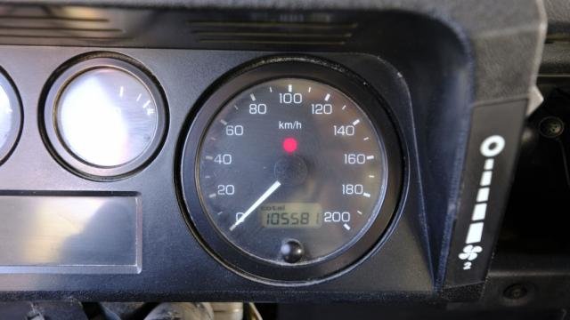 Land Rover Defender - Photo 42