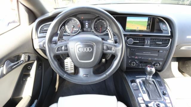 Audi RS5 - Photo 17