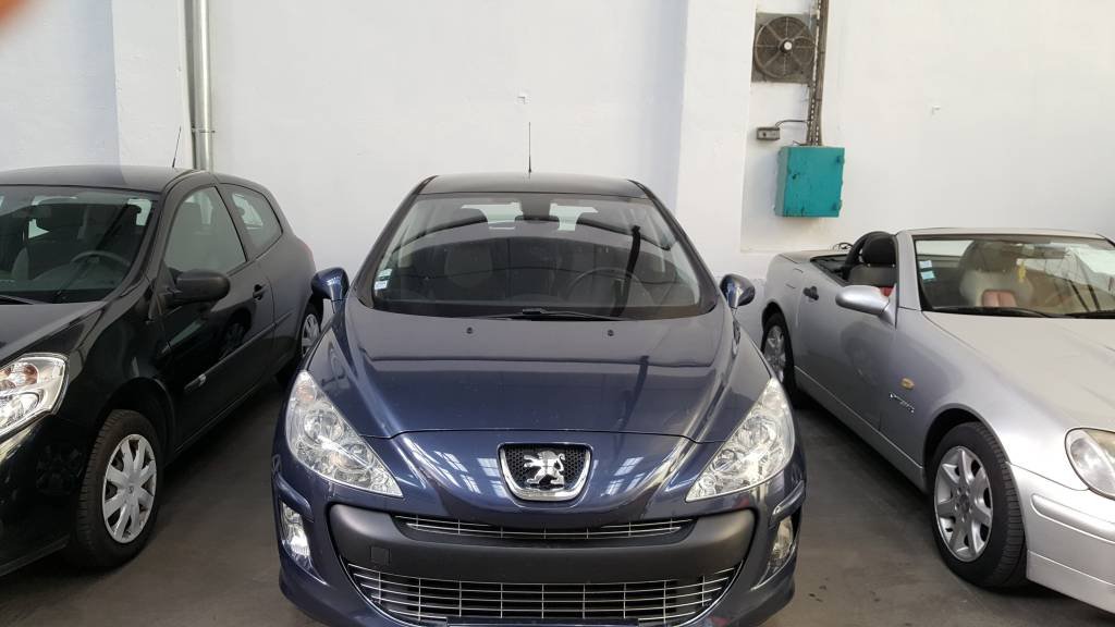 Peugeot 308 - Photo 6