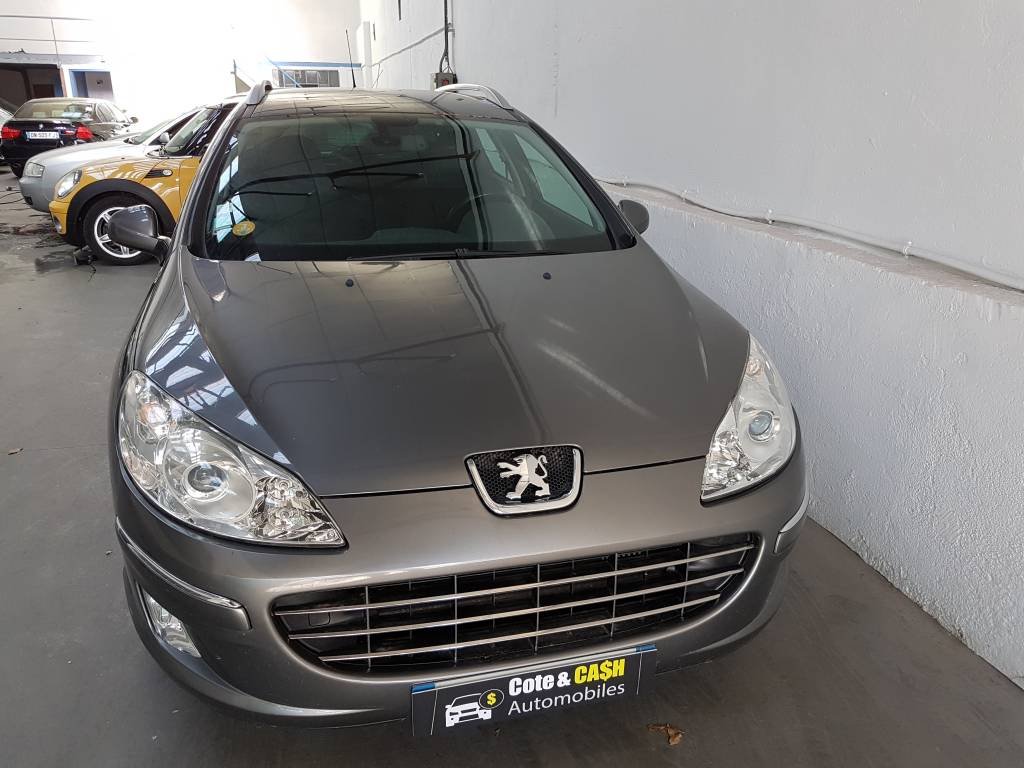 Peugeot 407 SW - Photo 2