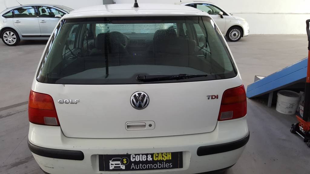 Volkswagen Golf - Photo 2
