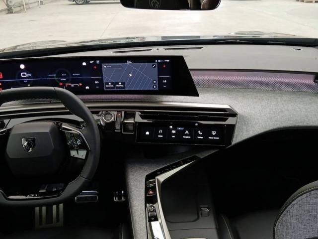 Peugeot 3008 - Photo 9