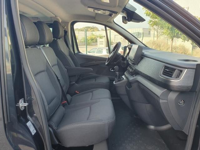 Nissan Primastar - Photo 8