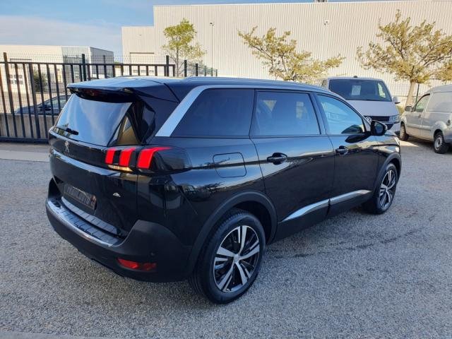 Peugeot 5008 - Photo 3