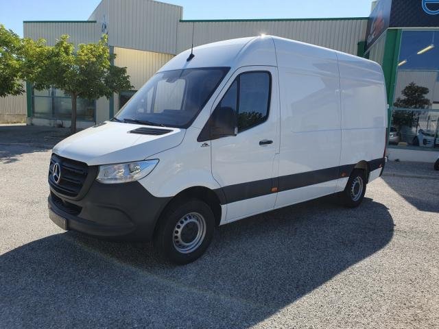 Mercedes Sprinter - Photo 2