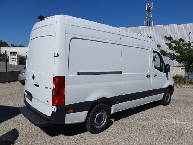 Mercedes Sprinter - Photo 3