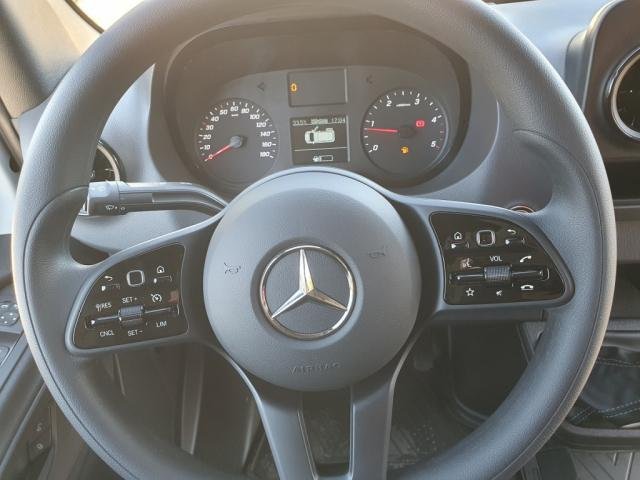 Mercedes Sprinter - Photo 10