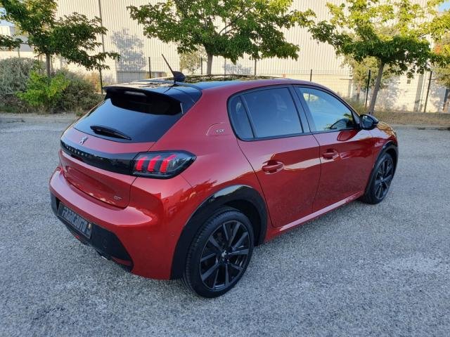Peugeot 208 - Photo 3