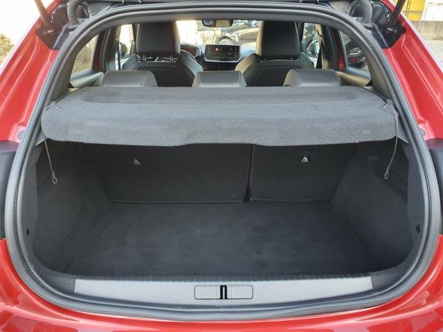 Peugeot 208 - Photo 10