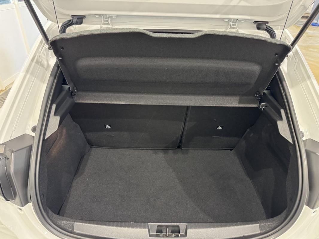 Peugeot 208 - Photo 19