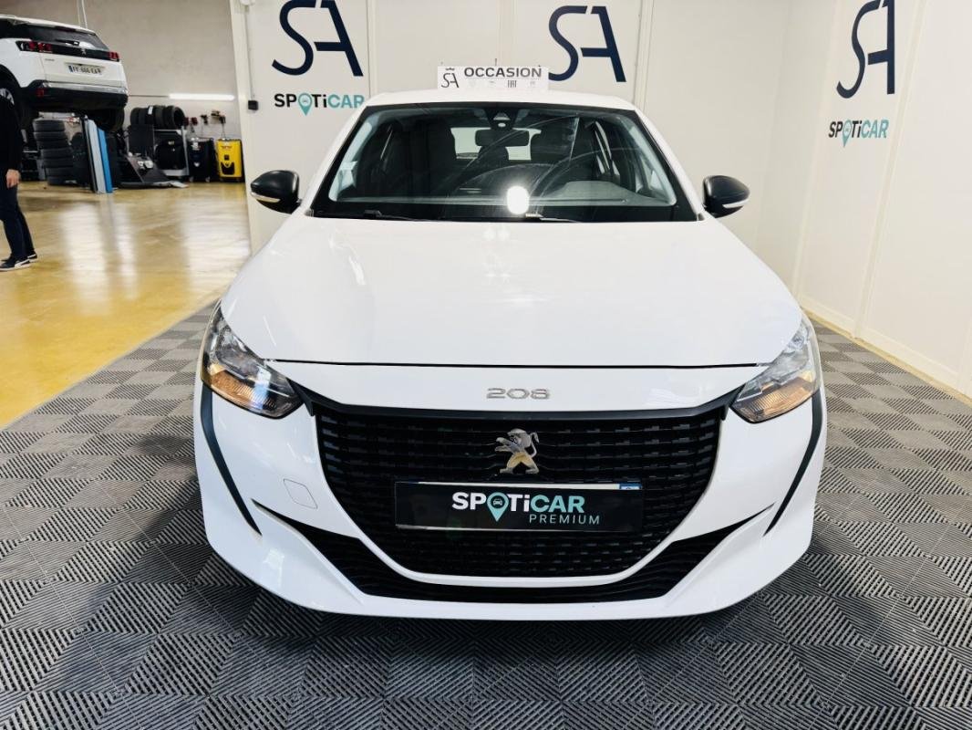 Peugeot 208 - Photo 2